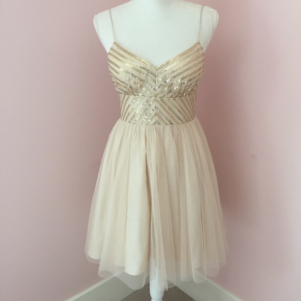 NWOT Gold Aidan Mattox dress